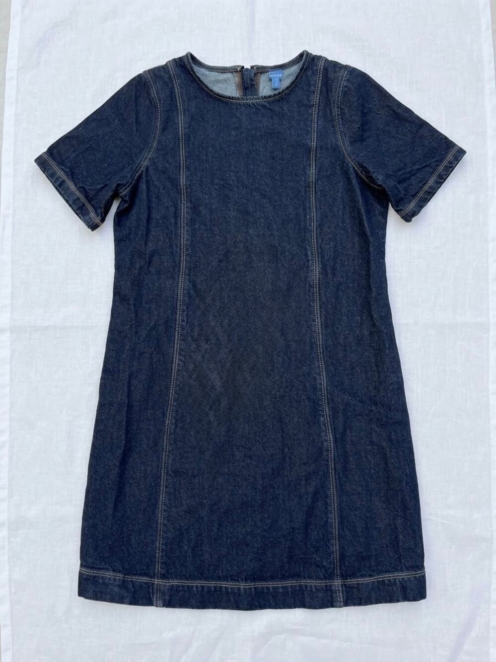 Old Navy Dark Wash Denim Short Sleeve Mini Shift Dress White Contrast Stitching